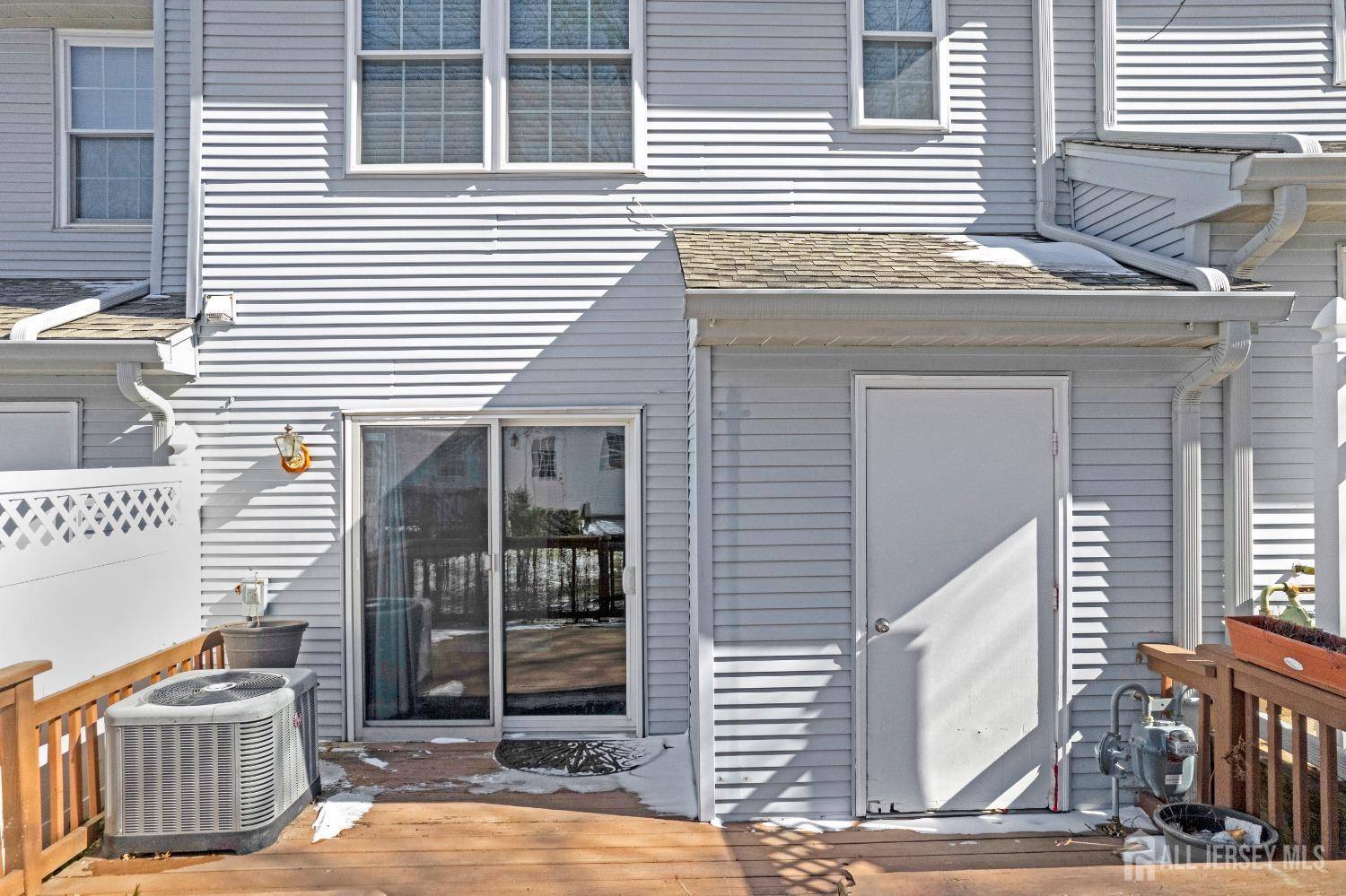 South Brunswick, NJ 08824,22 Colleen CT