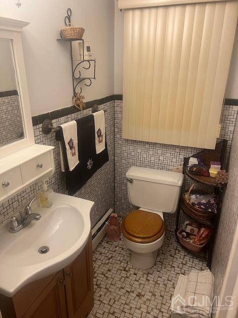 Port Reading, NJ 07064,21 Goodfellow DR