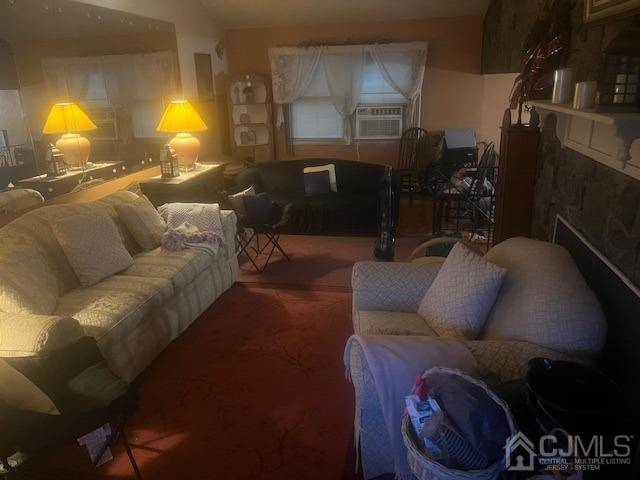 Port Reading, NJ 07064,21 Goodfellow DR