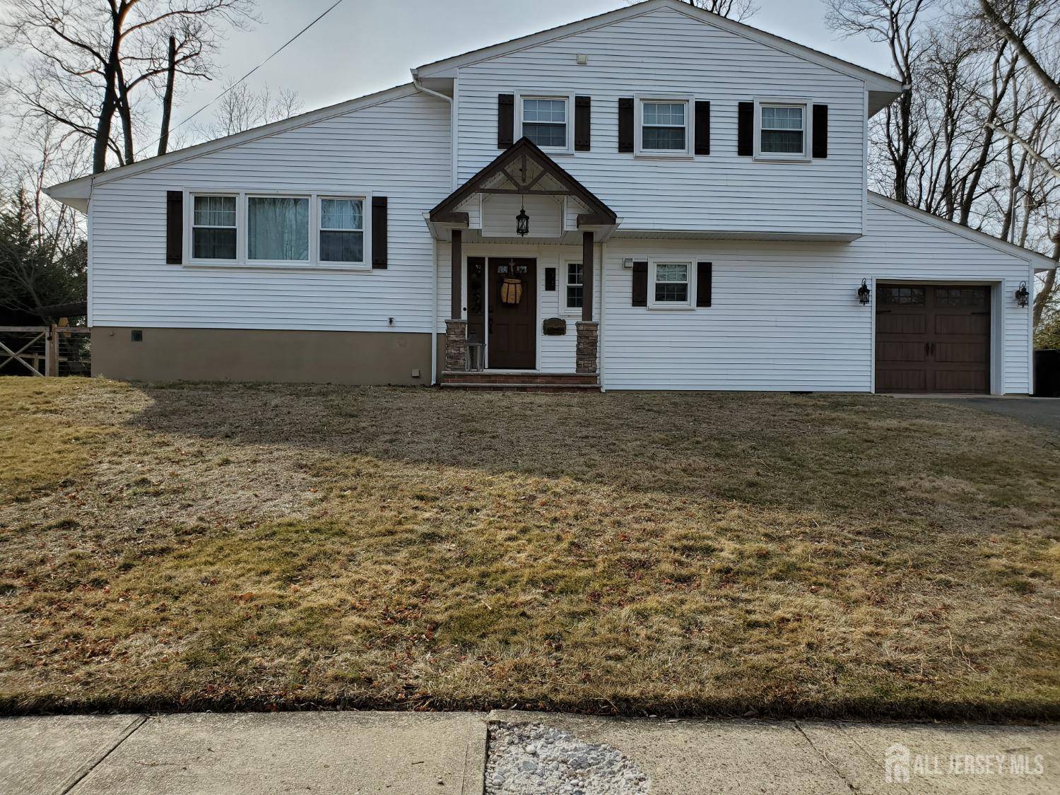 East Brunswick, NJ 08816,12 Watchung RD