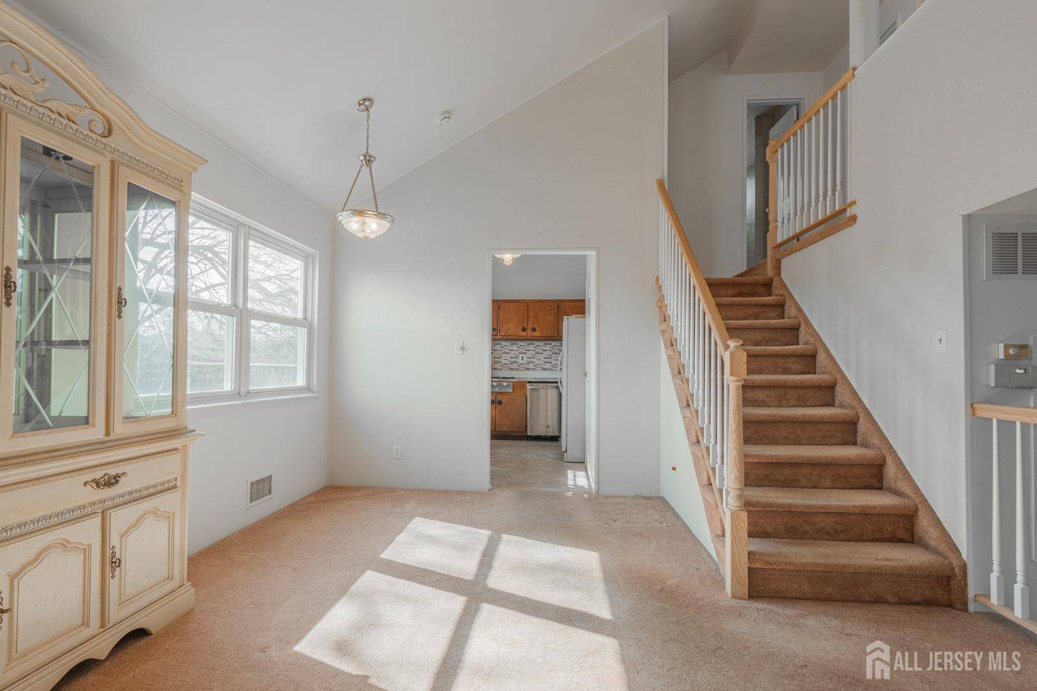 Perth Amboy, NJ 08861,860 Forbes AVE