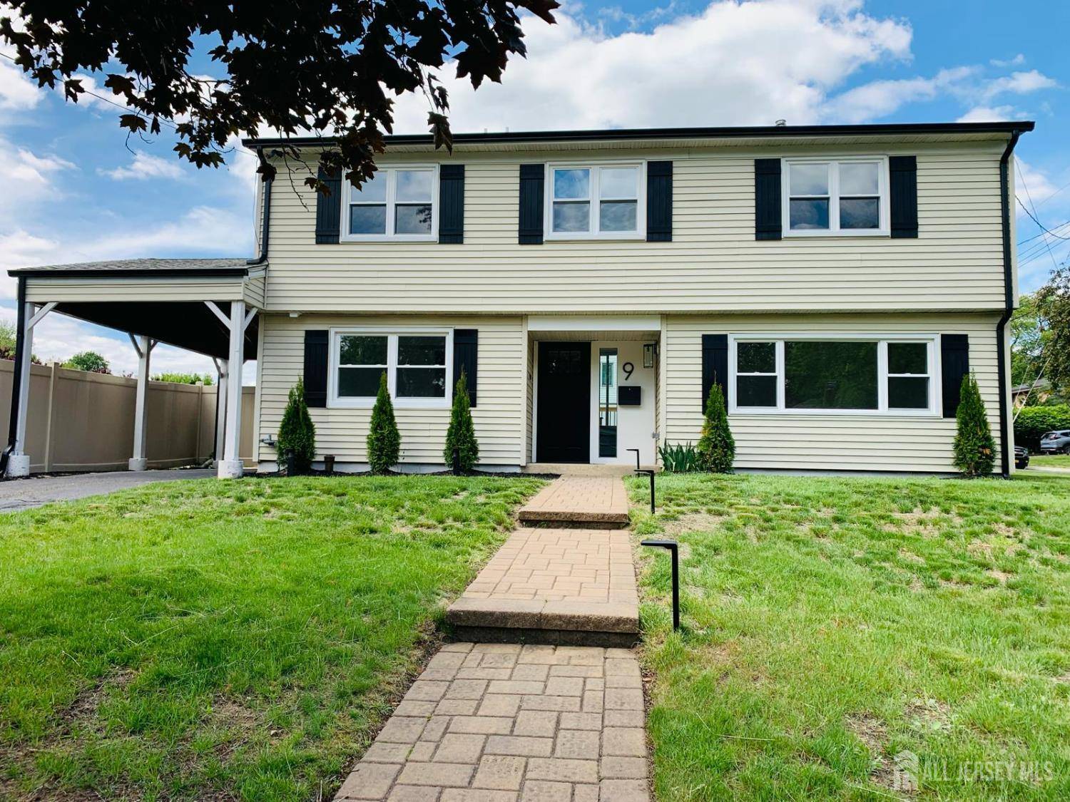 Old Bridge, NJ 08857,9 Huxley DR