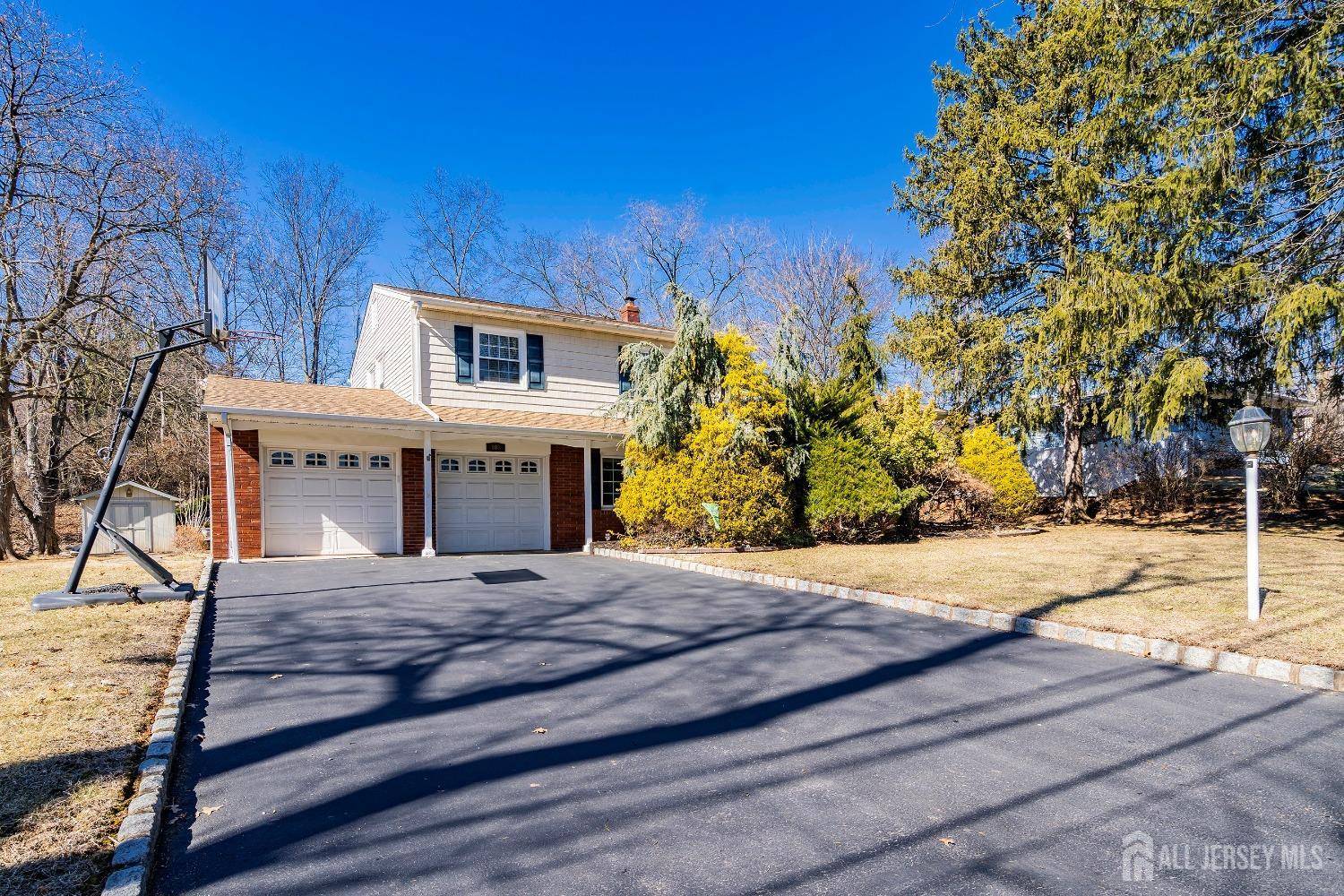 Colonia, NJ 07067,108 Colonia RD