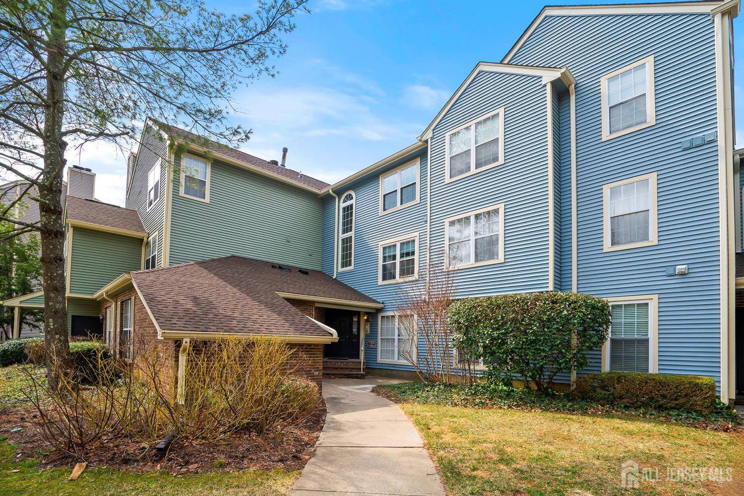 South Brunswick, NJ 08852,7343 Elm CT