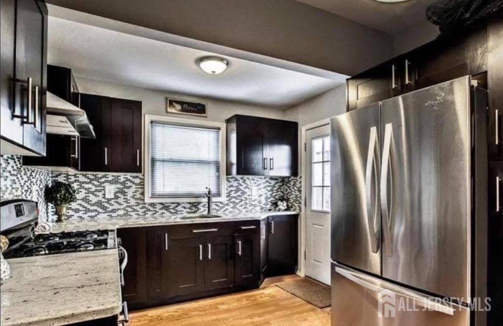 Sayreville, NJ 08872,54 Washington RD