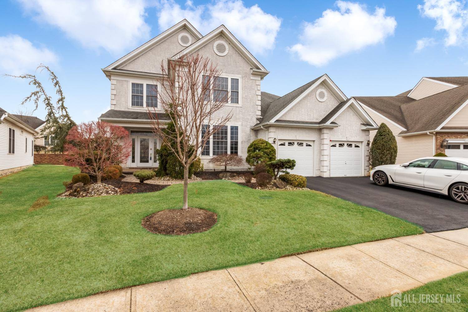 Monroe, NJ 08831,27 Crooked Stick PL