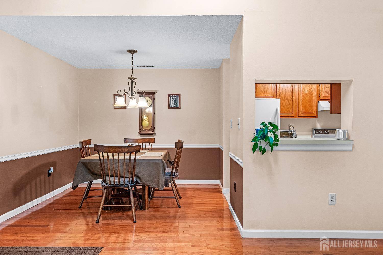 Plainsboro, NJ 08536,2310 Ravens Crest DR