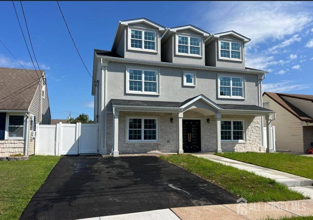 Carteret, NJ 07008,80 Sycamore ST