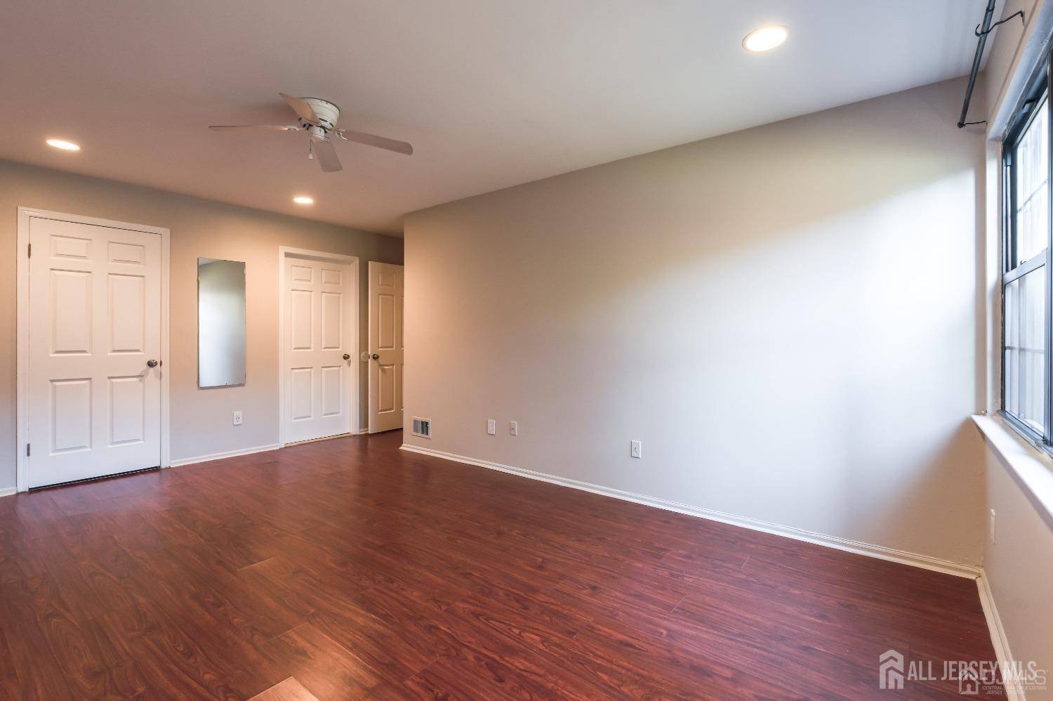 Woodbridge Proper, NJ 07095,255 Alpine WAY