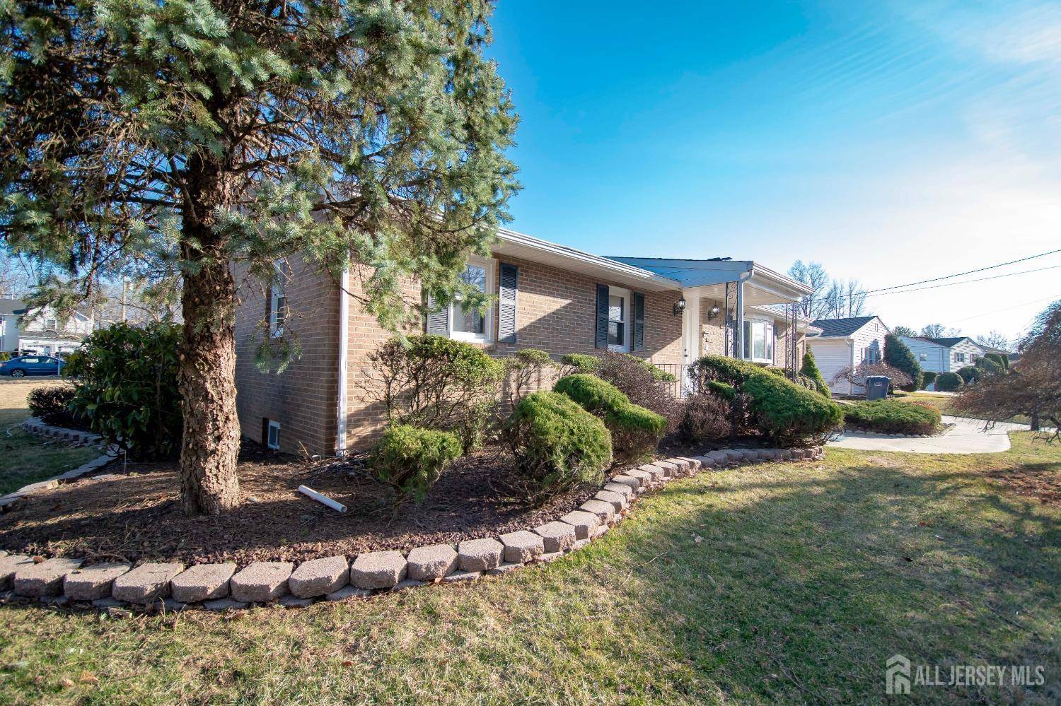 North Brunswick, NJ 08902,1178 newton ST