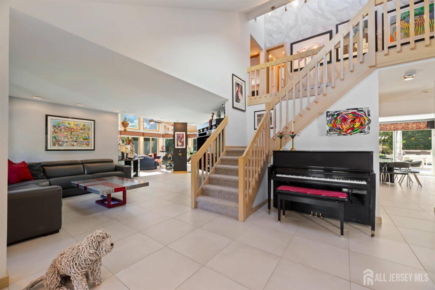 East Brunswick, NJ 08816,7 Leighton DR