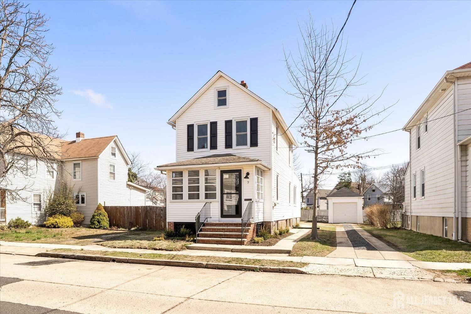 South River, NJ 08882,7 Lincoln ST