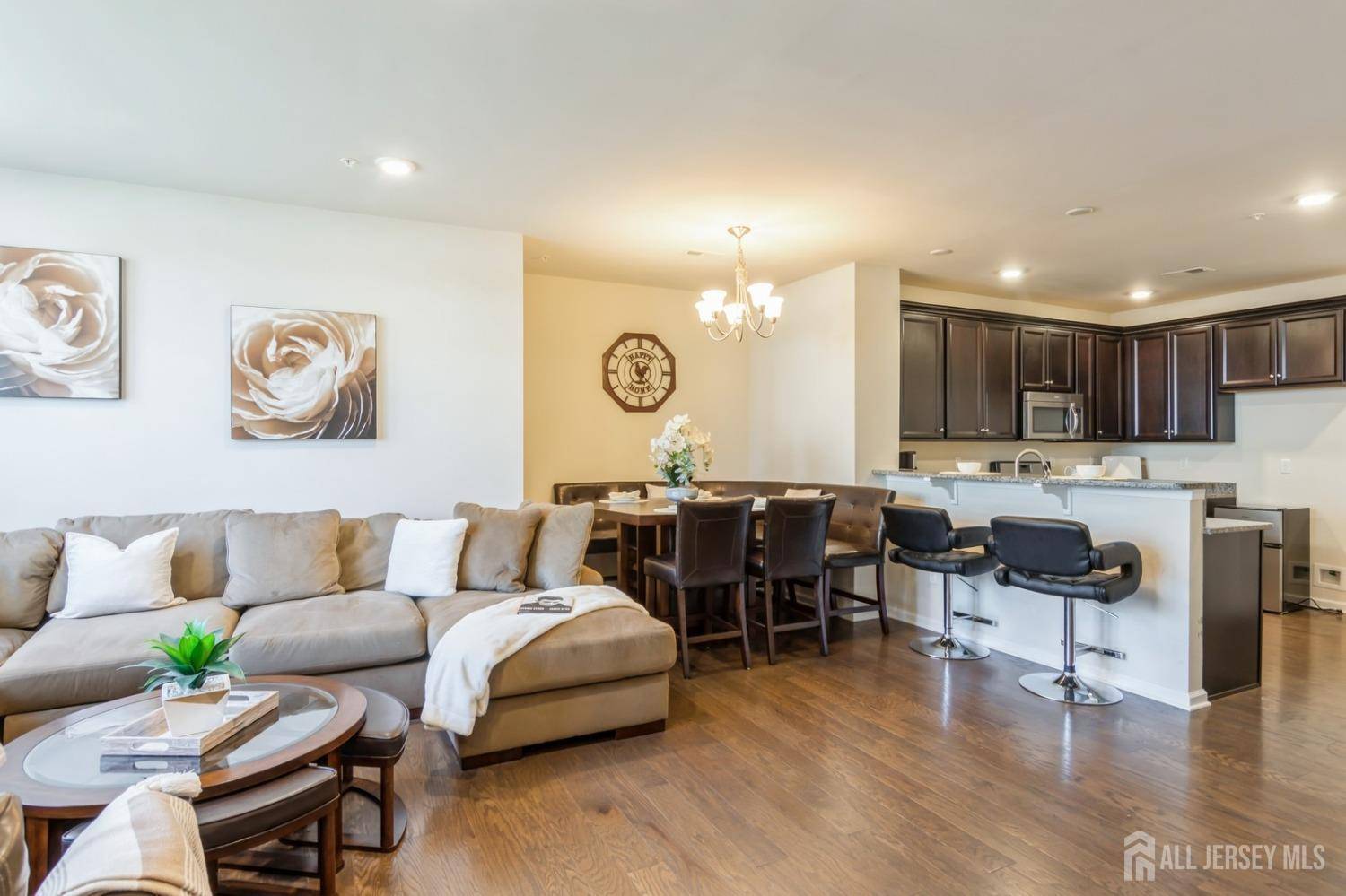 Highland Park, NJ 08904,1516 E Hudson CIR