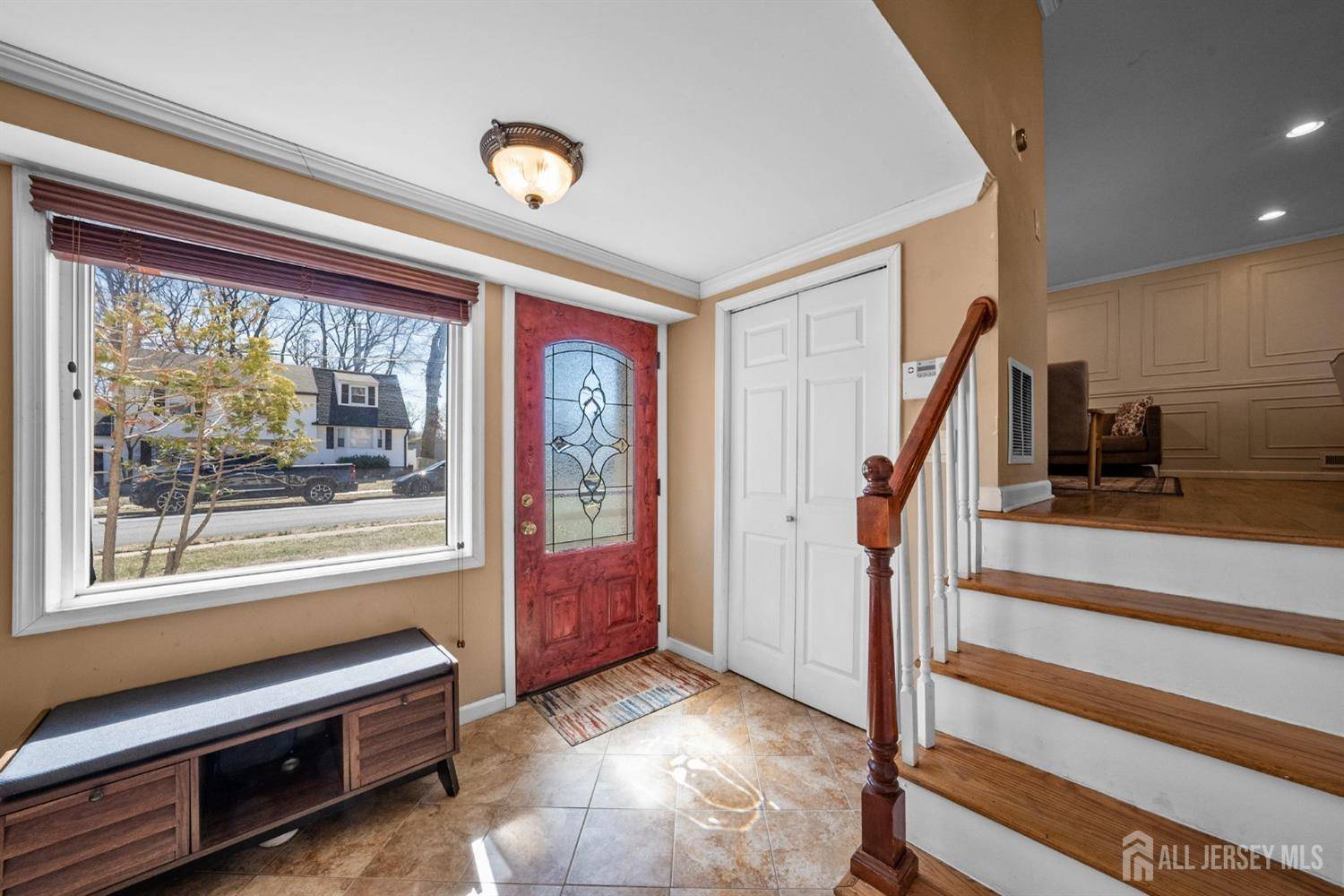 Edison, NJ 08817,4 Hill RD