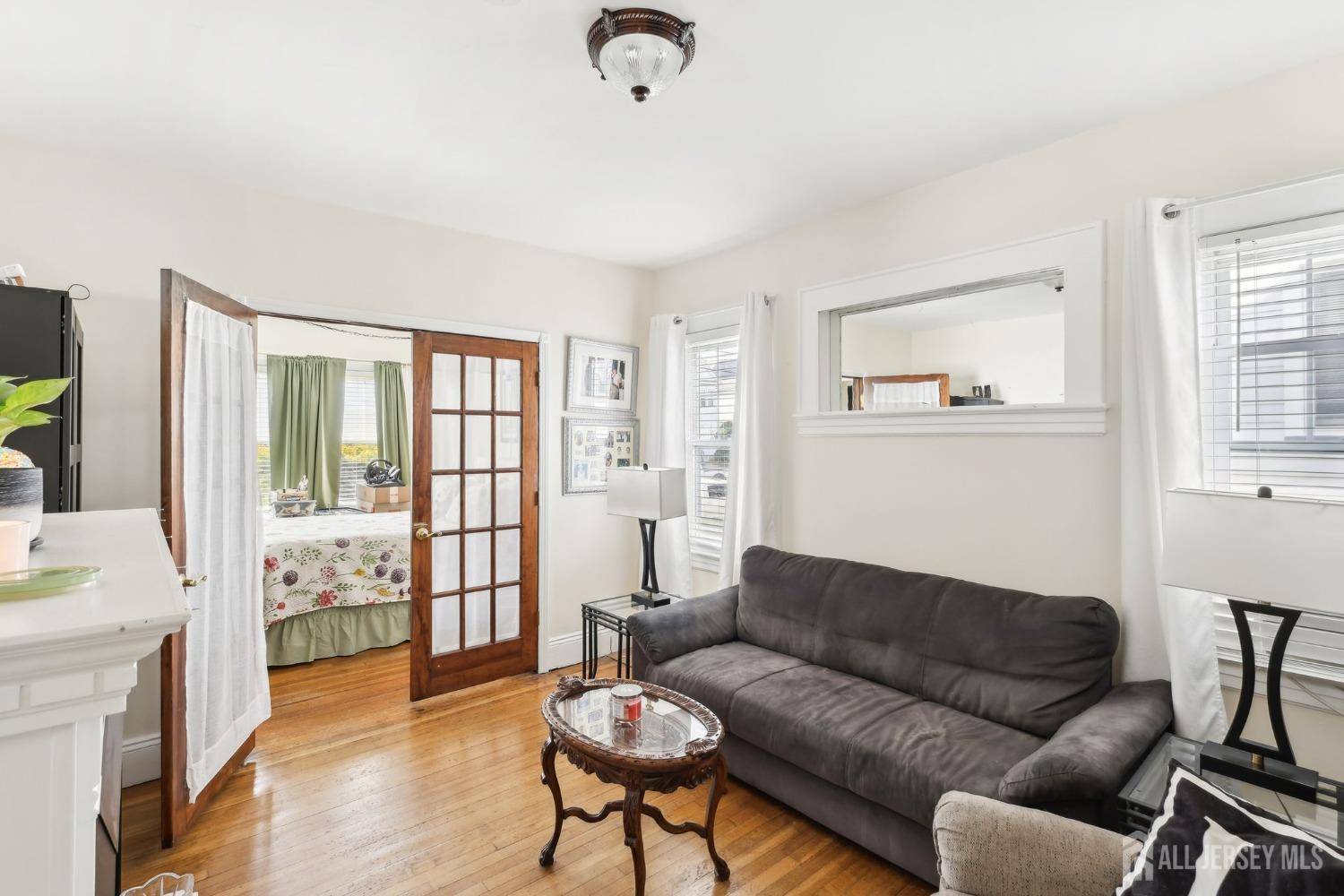Elizabeth, NJ 07202,813-815 Pennington ST