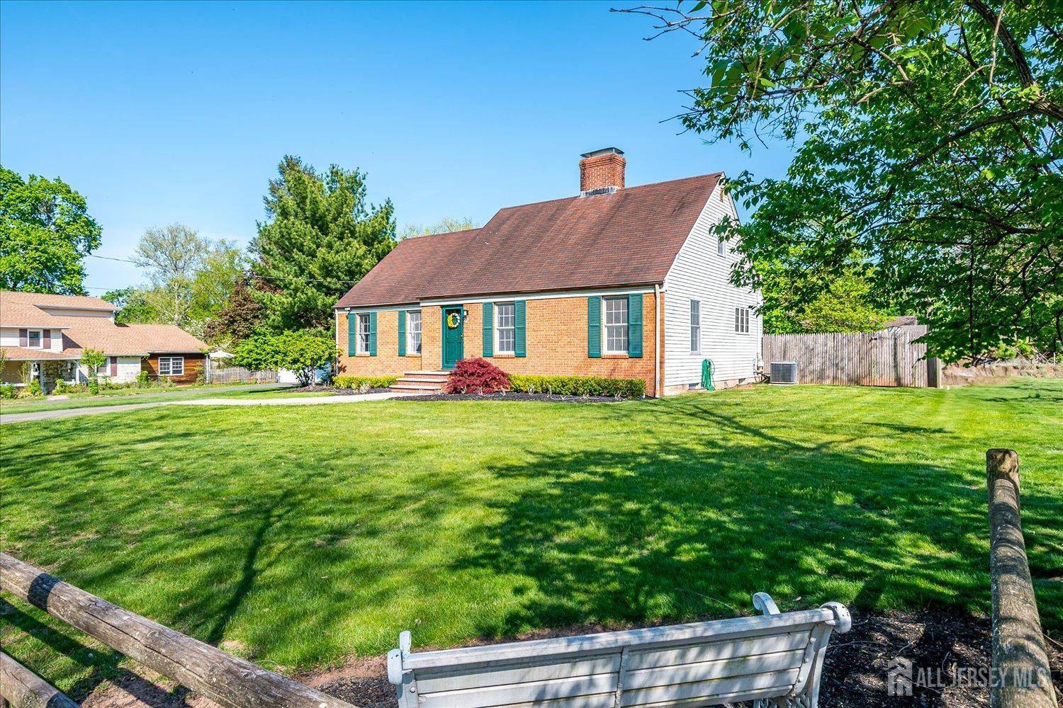 Franklin, NJ 08823,27 Vermont AVE