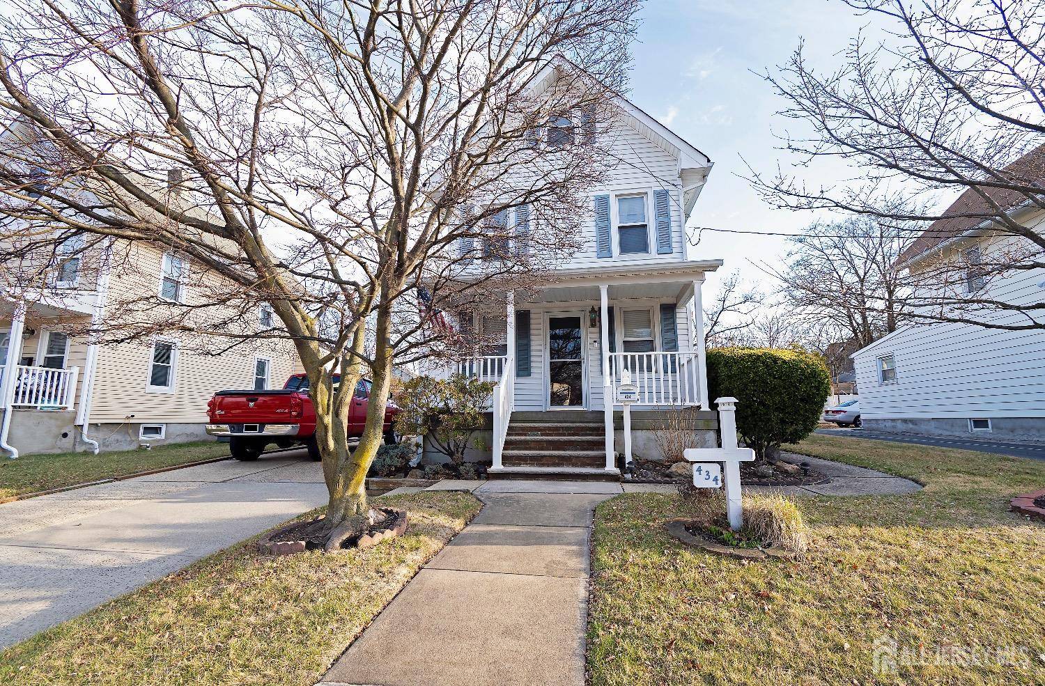 Sayreville, NJ 08872,434 Main ST