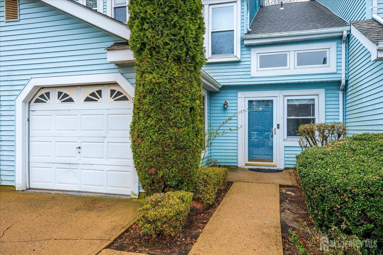 East Brunswick, NJ 08816,93 Van Liew CT