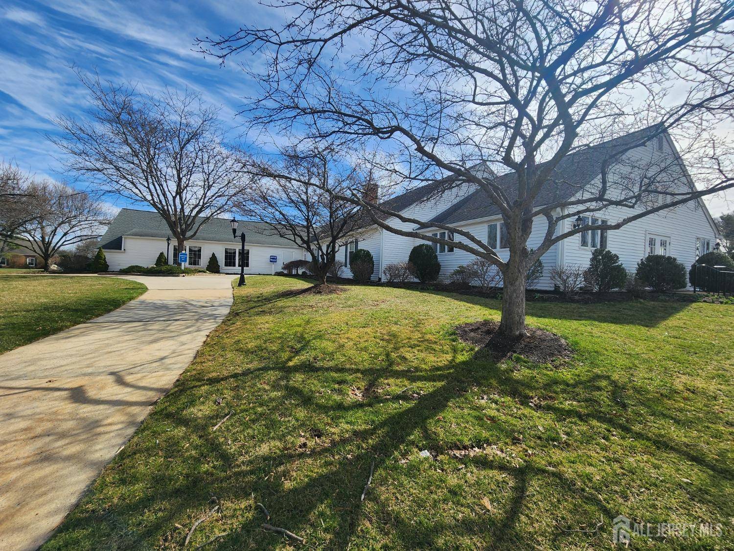 Monroe, NJ 08831,309-C Sharon WAY