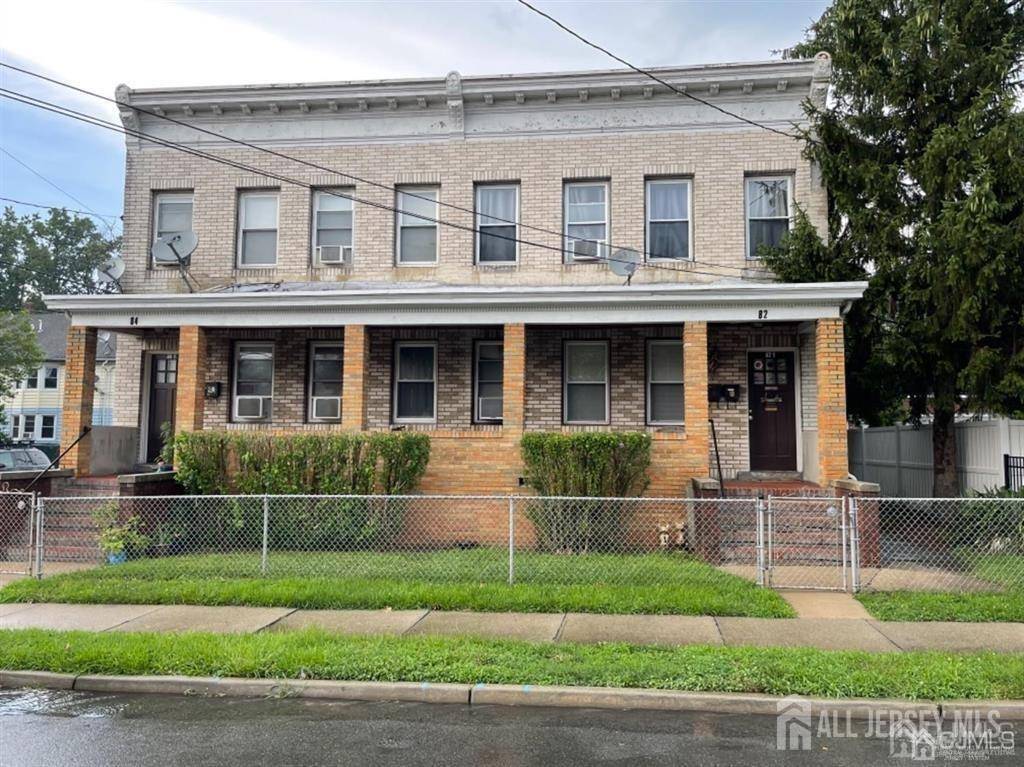 Carteret, NJ 07008,82 Pulaski AVE