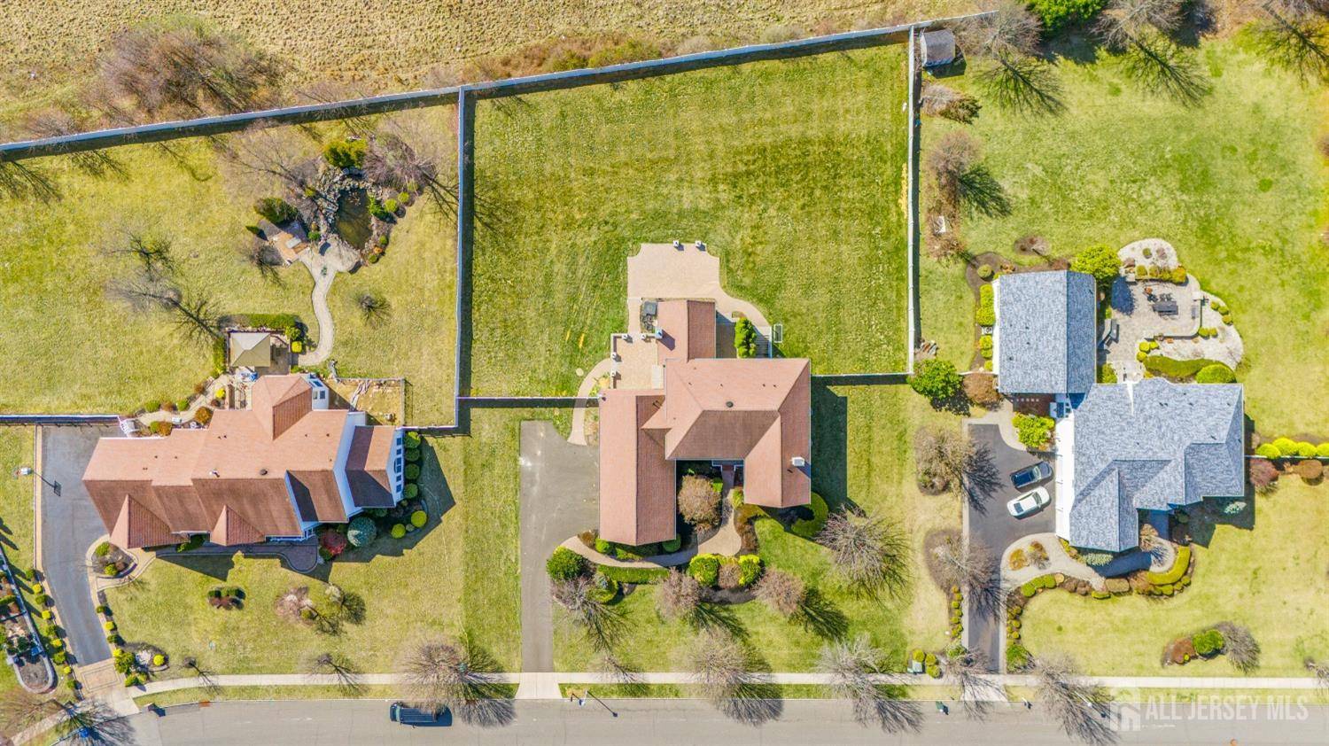 Monroe, NJ 08831,29 Linwood DR