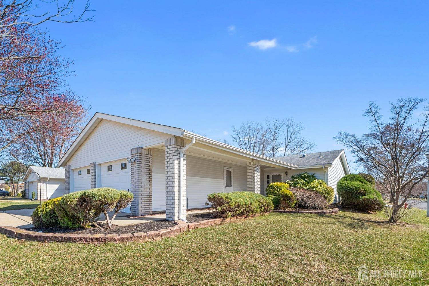 Monroe, NJ 08831,375-C Duranta PLZ