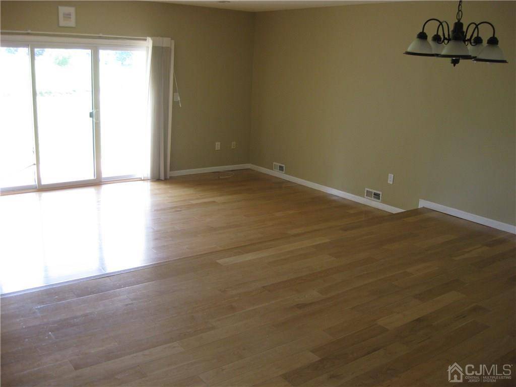 Piscataway, NJ 08854,476 Harwick CT #2476
