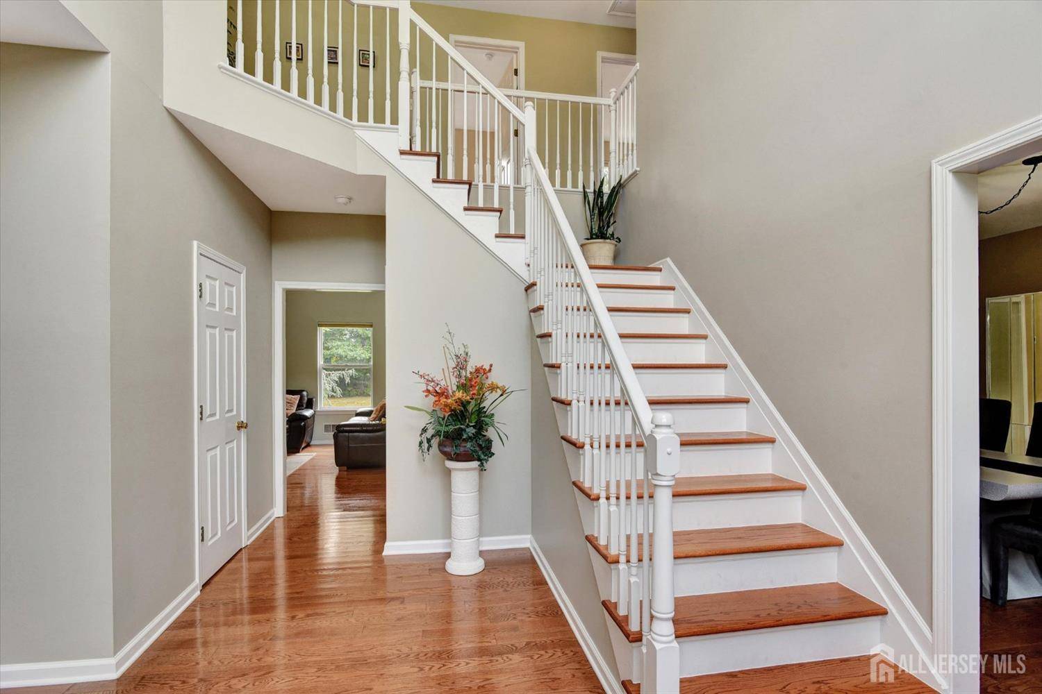 Jackson, NJ 08527,3 Meadowlark CT