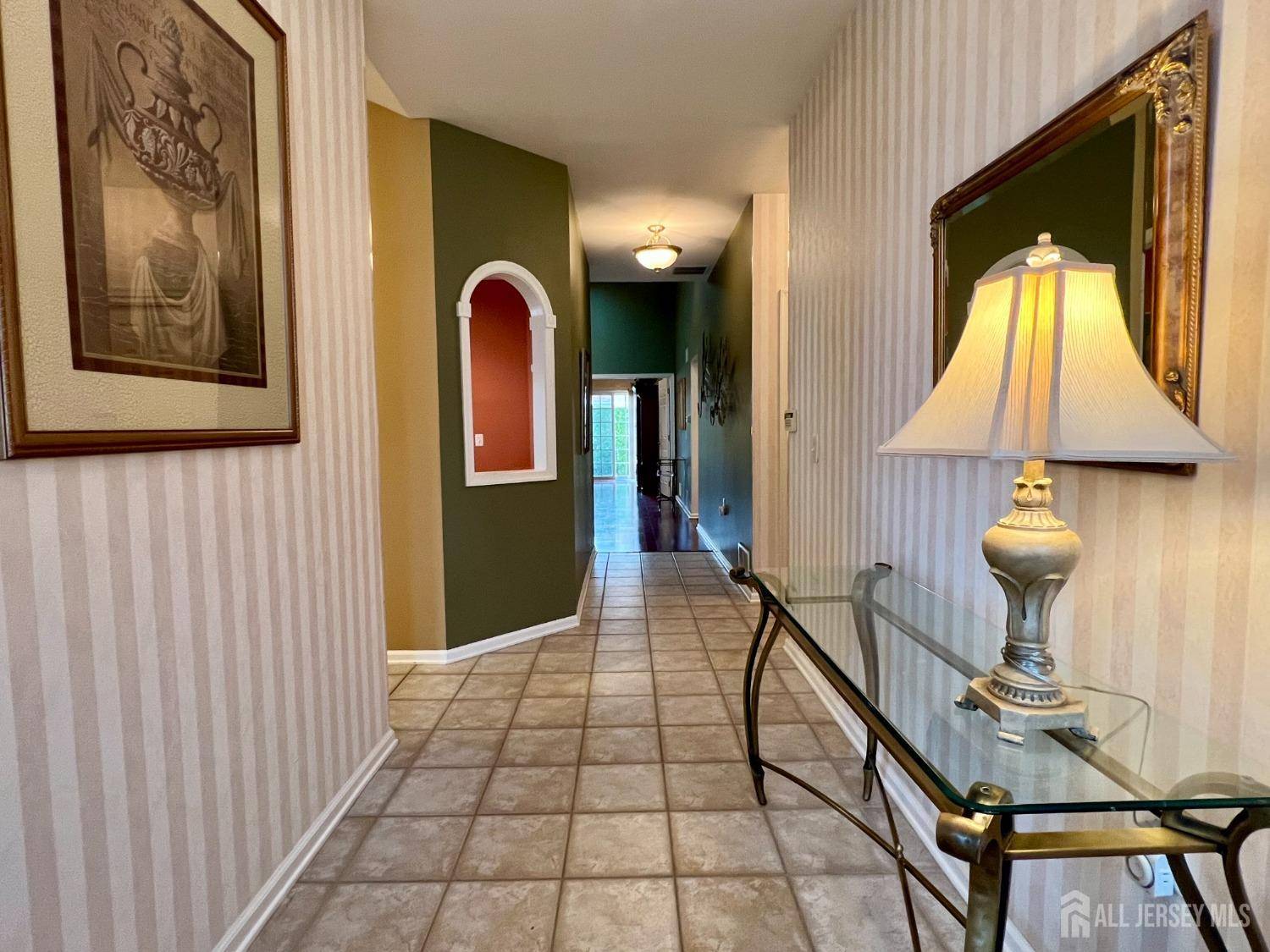 Monroe, NJ 08831,46 Dawson LN