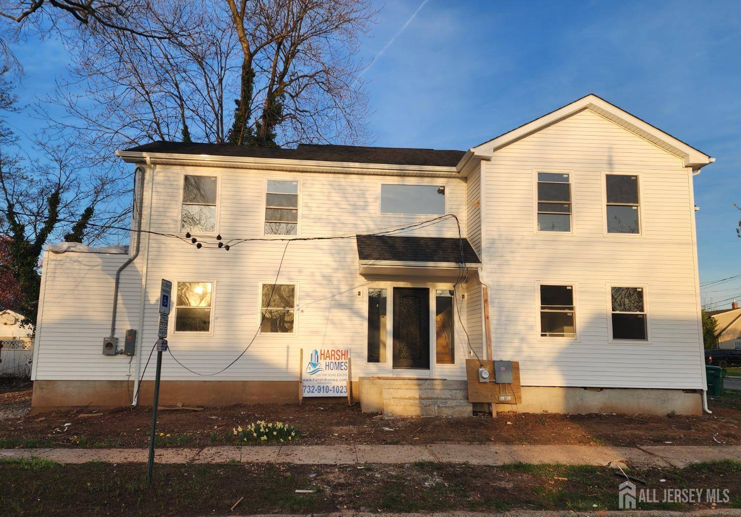 Edison, NJ 08817,10 Myrtle ST
