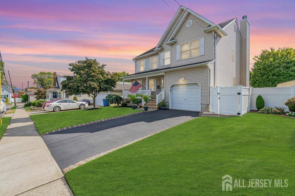 Sewaren, NJ 07077,8 Harmony WAY