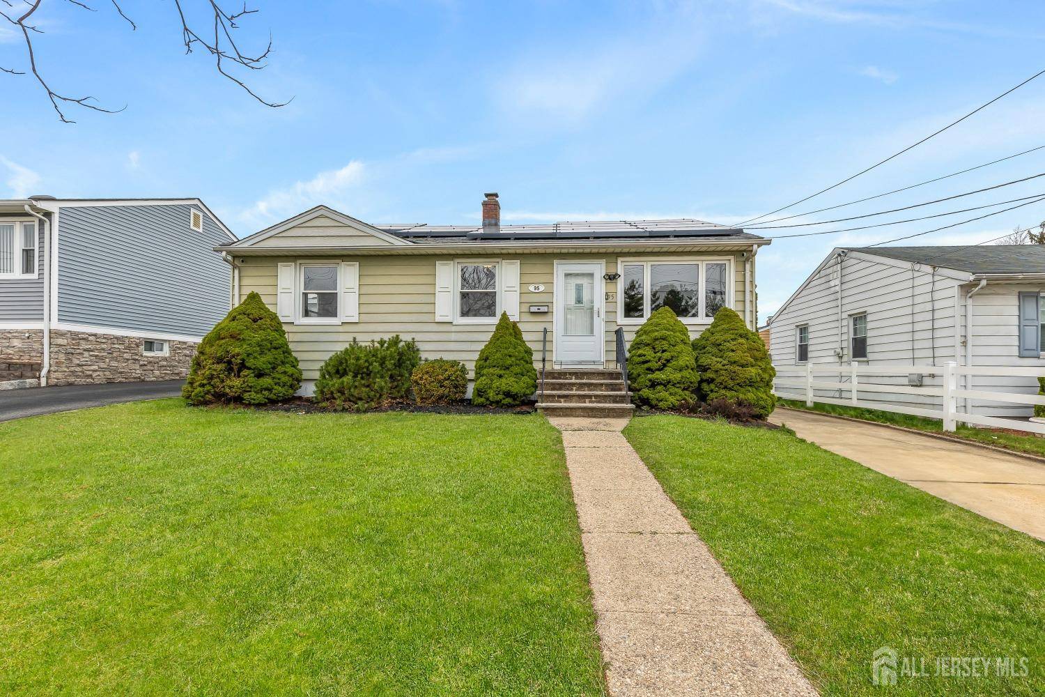Carteret, NJ 07008,95 George ST