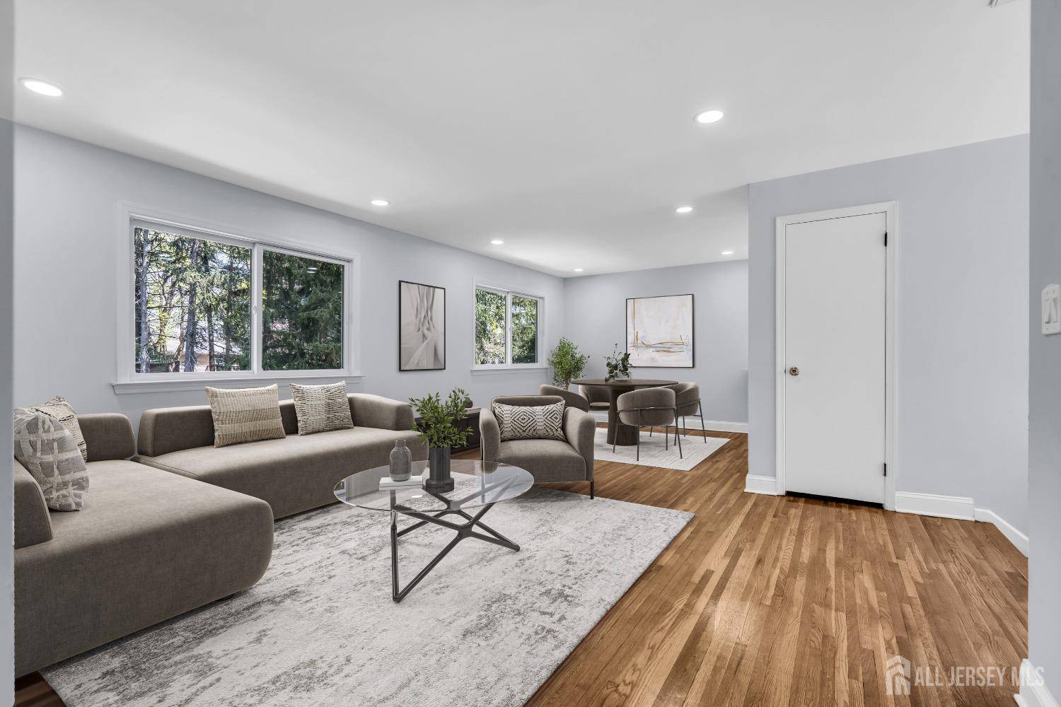 Plainsboro, NJ 08536,45 Linden LN