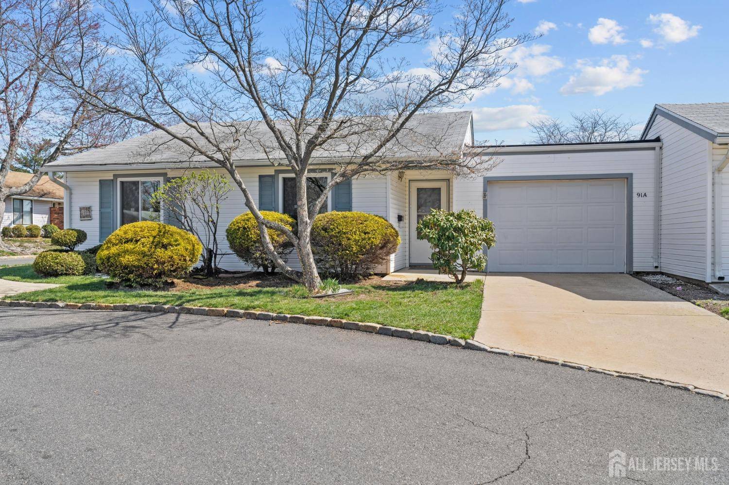 Monroe, NJ 08831,91 Dogwood PLZ #A