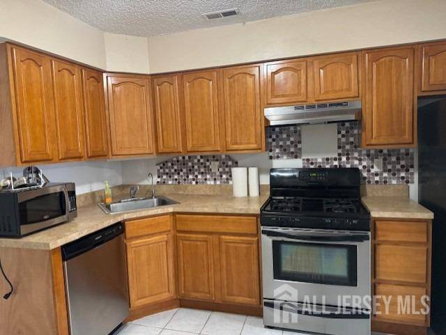 South Brunswick, NJ 08824,51 Colleen CT