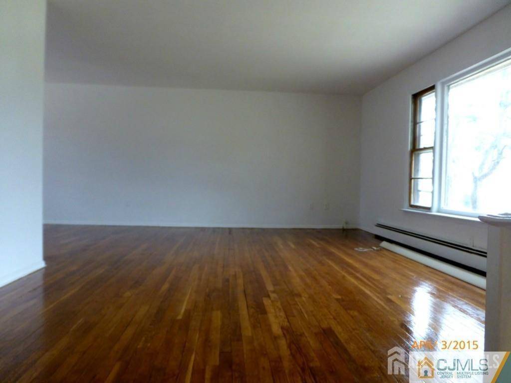 Edison, NJ 08820,2 Ventnor DR