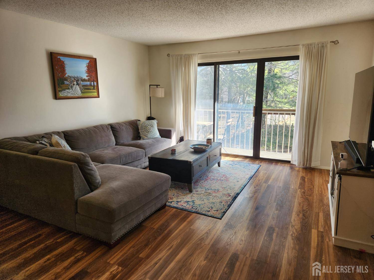 East Brunswick, NJ 08816,314 Bromley PL