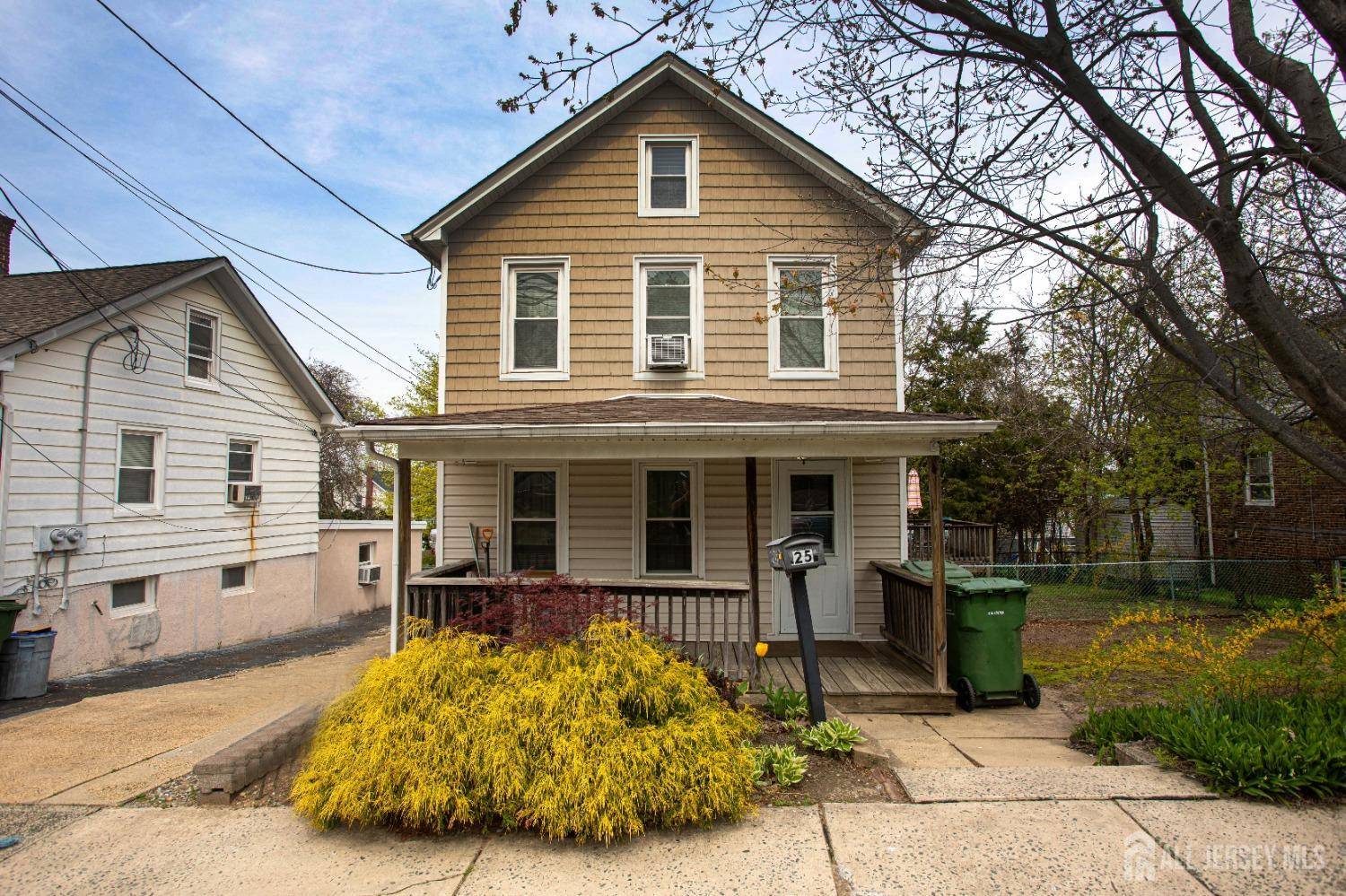 Sayreville, NJ 08872,25 Dane ST