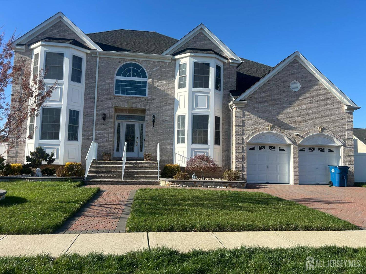 Monroe, NJ 08831,12 Charles PL