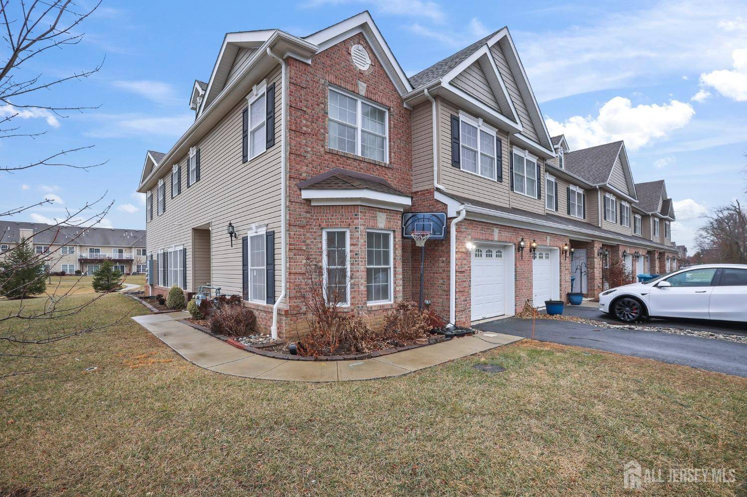Monroe, NJ 08831,85 Morgan WAY