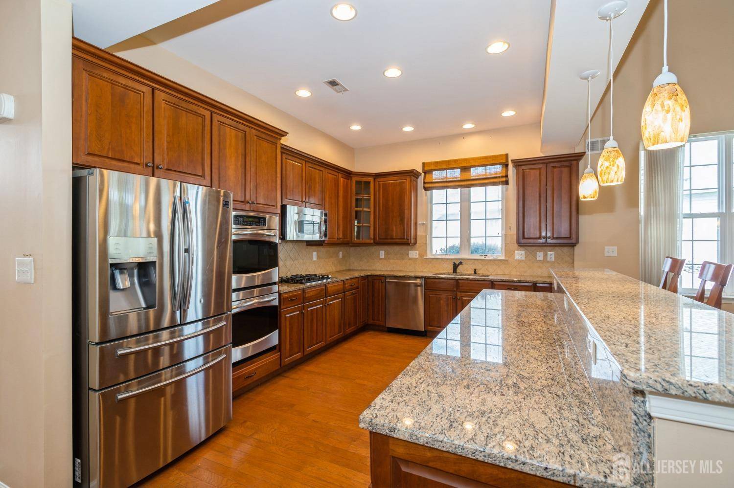 Monroe, NJ 08831,7 Riviera DR