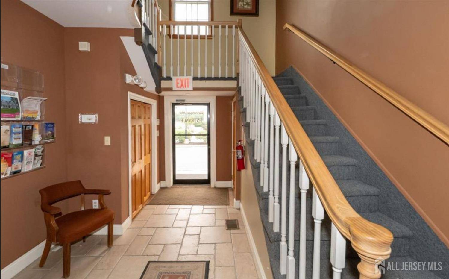 Jamesburg, NJ 08831,220 Forsgate DR #D