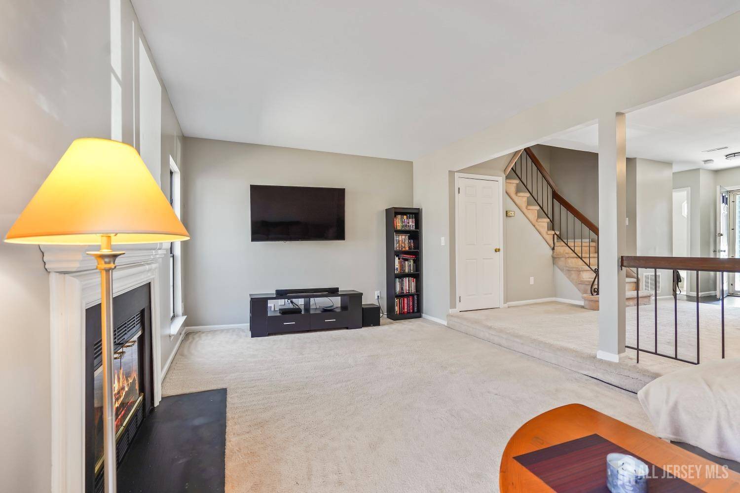 Edison, NJ 08820,4102 Cricket CIR