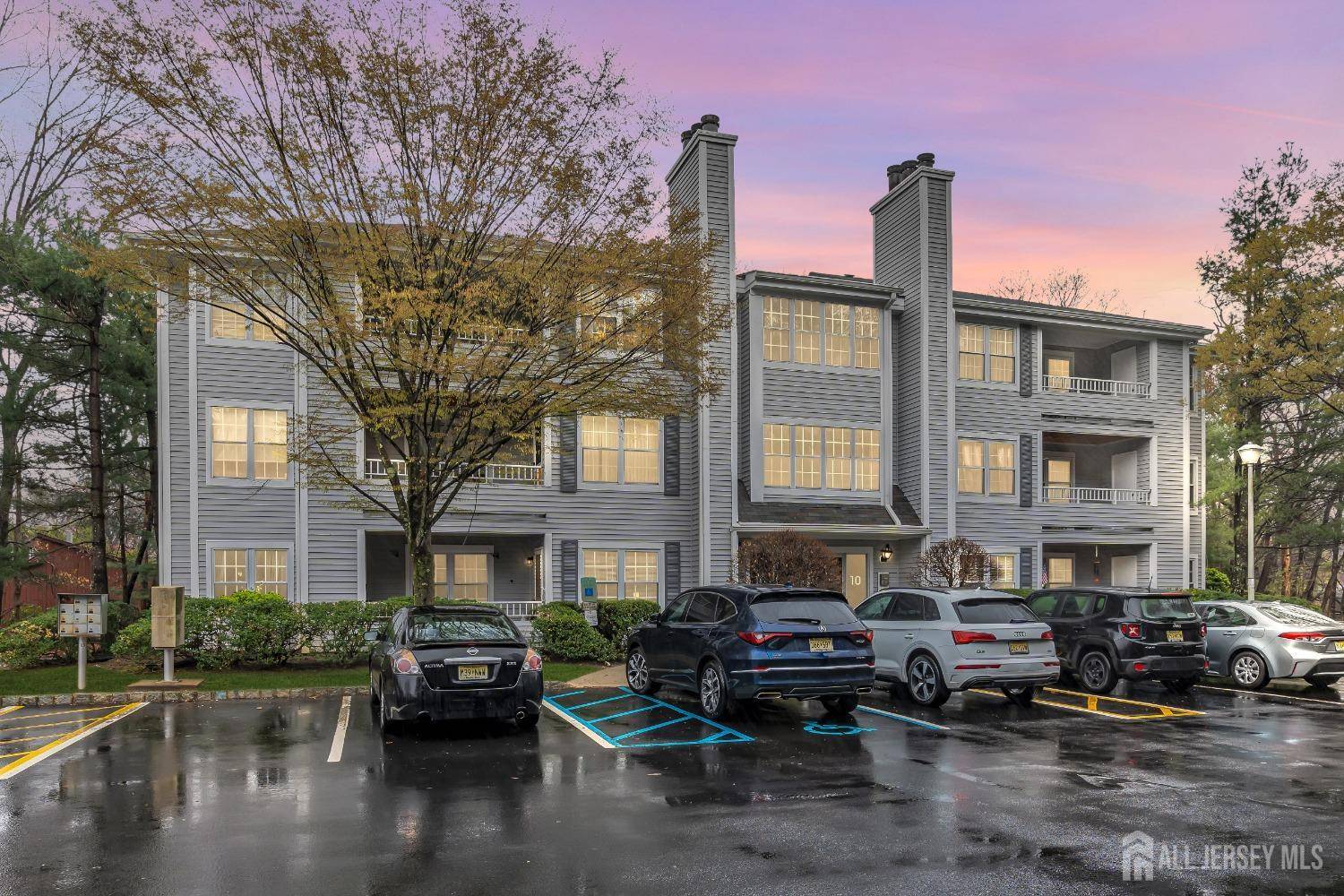 Helmetta, NJ 08828,1012 Meadow CT