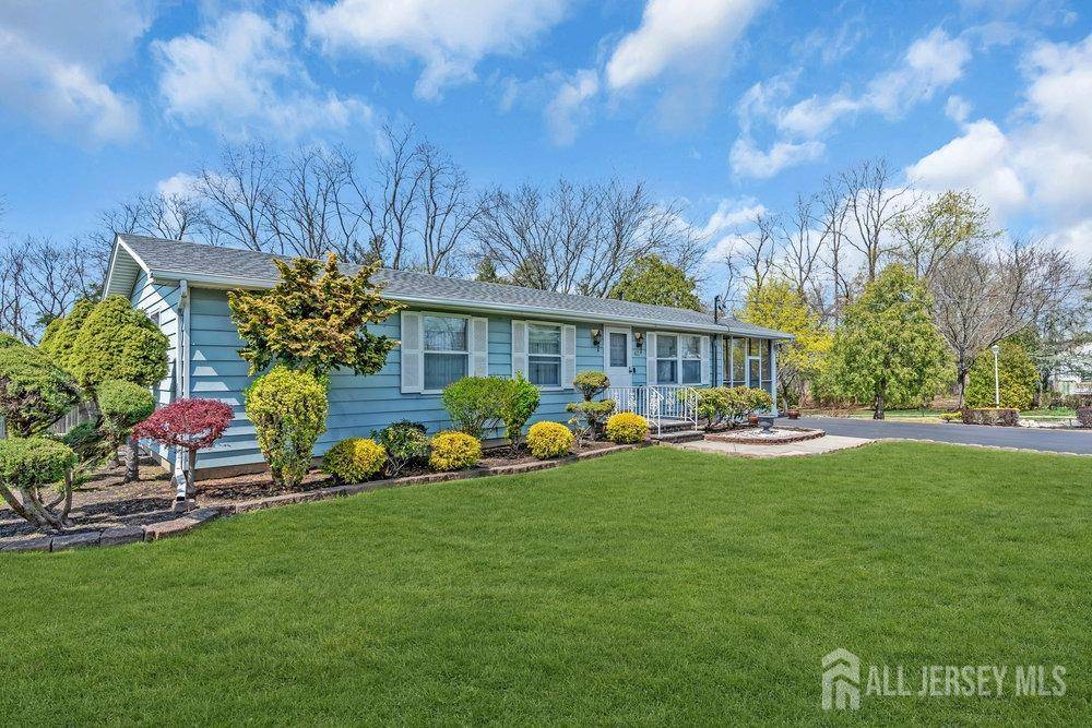 Jamesburg, NJ 08831,43 Half Acre RD