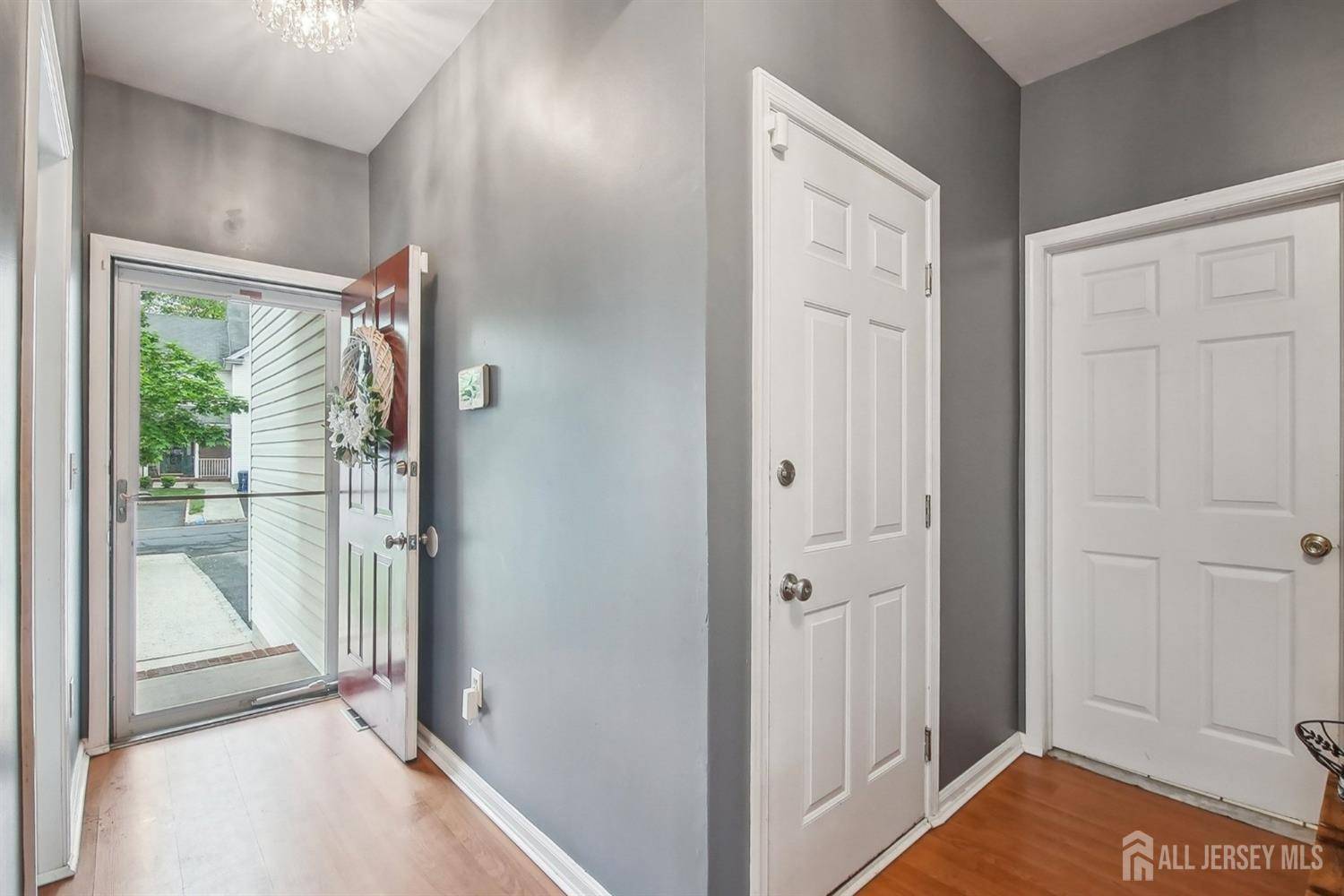 Piscataway, NJ 08854,38 E Burgess DR