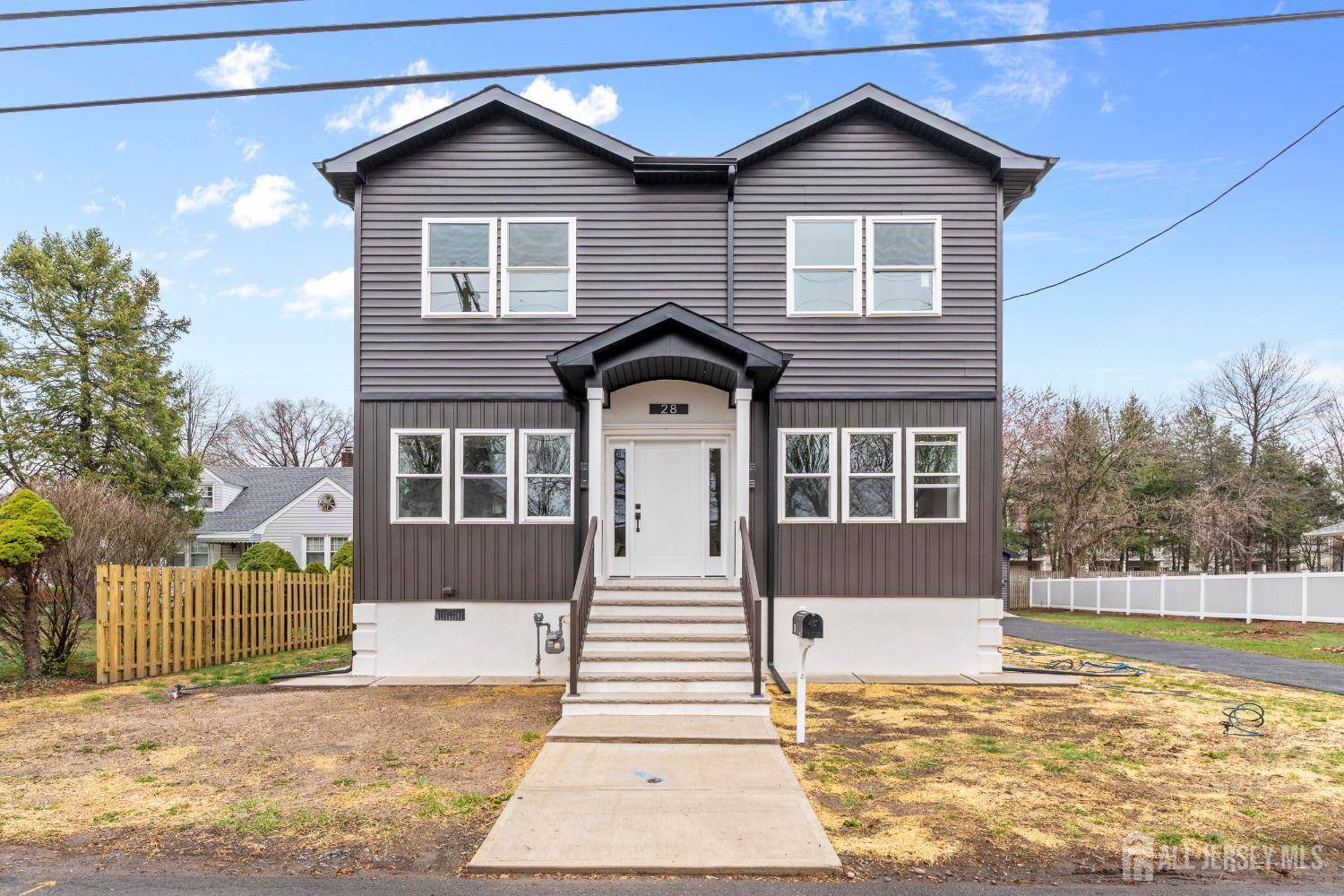 Edison, NJ 07080,28 Plymouth PL
