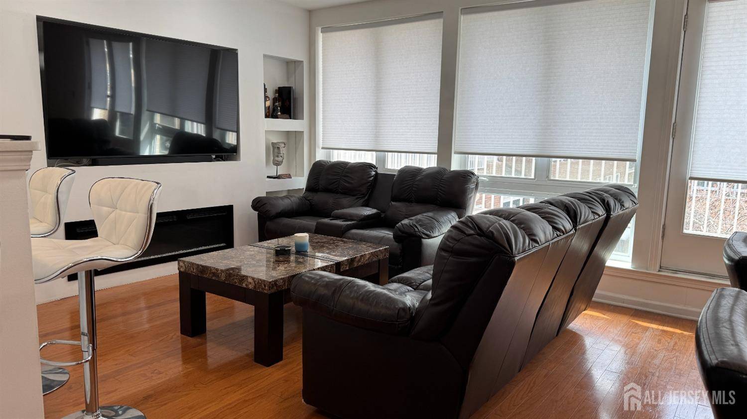 Perth Amboy, NJ 08861,368 Rector ST #512