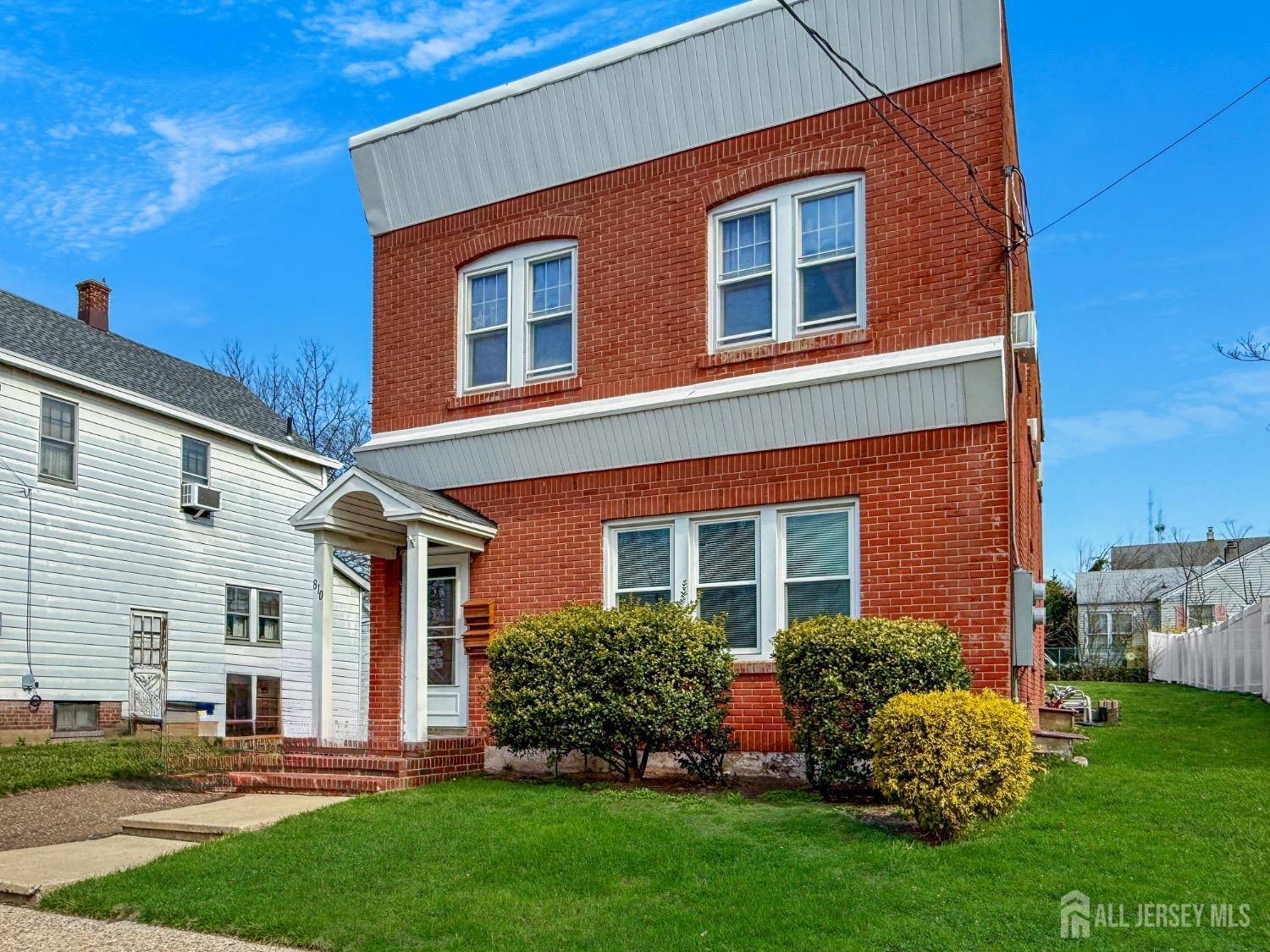 Edison, NJ 08837,810 Amboy AVE