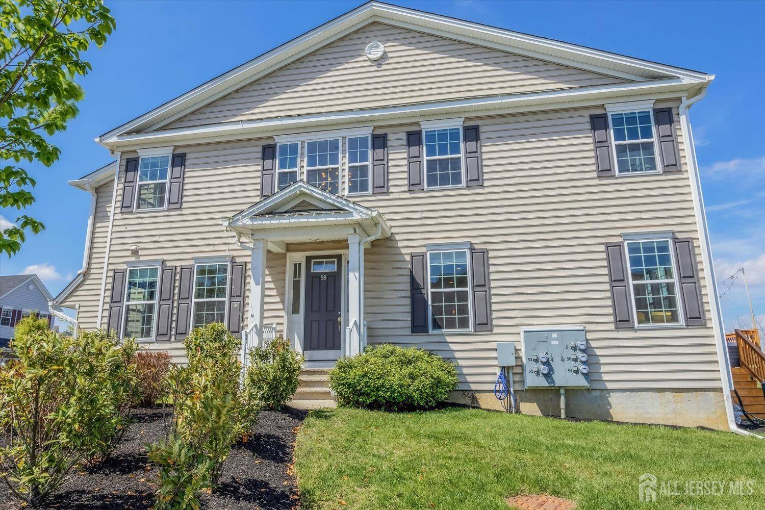 Monroe, NJ 08831,58 Begonia LN